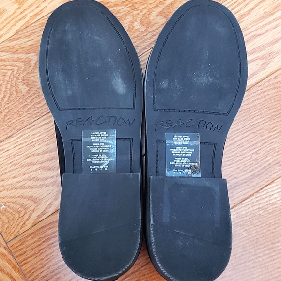 NEW Kenneth Cole Reaction Nubuck loafers in Black, US 6 - Picture 3 of 9